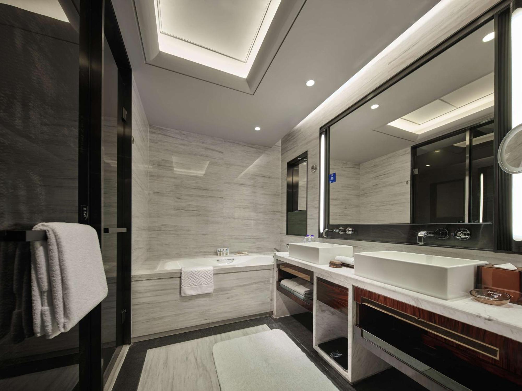 Hilton Shenzhen Shekou Nanhai Eksteriør billede